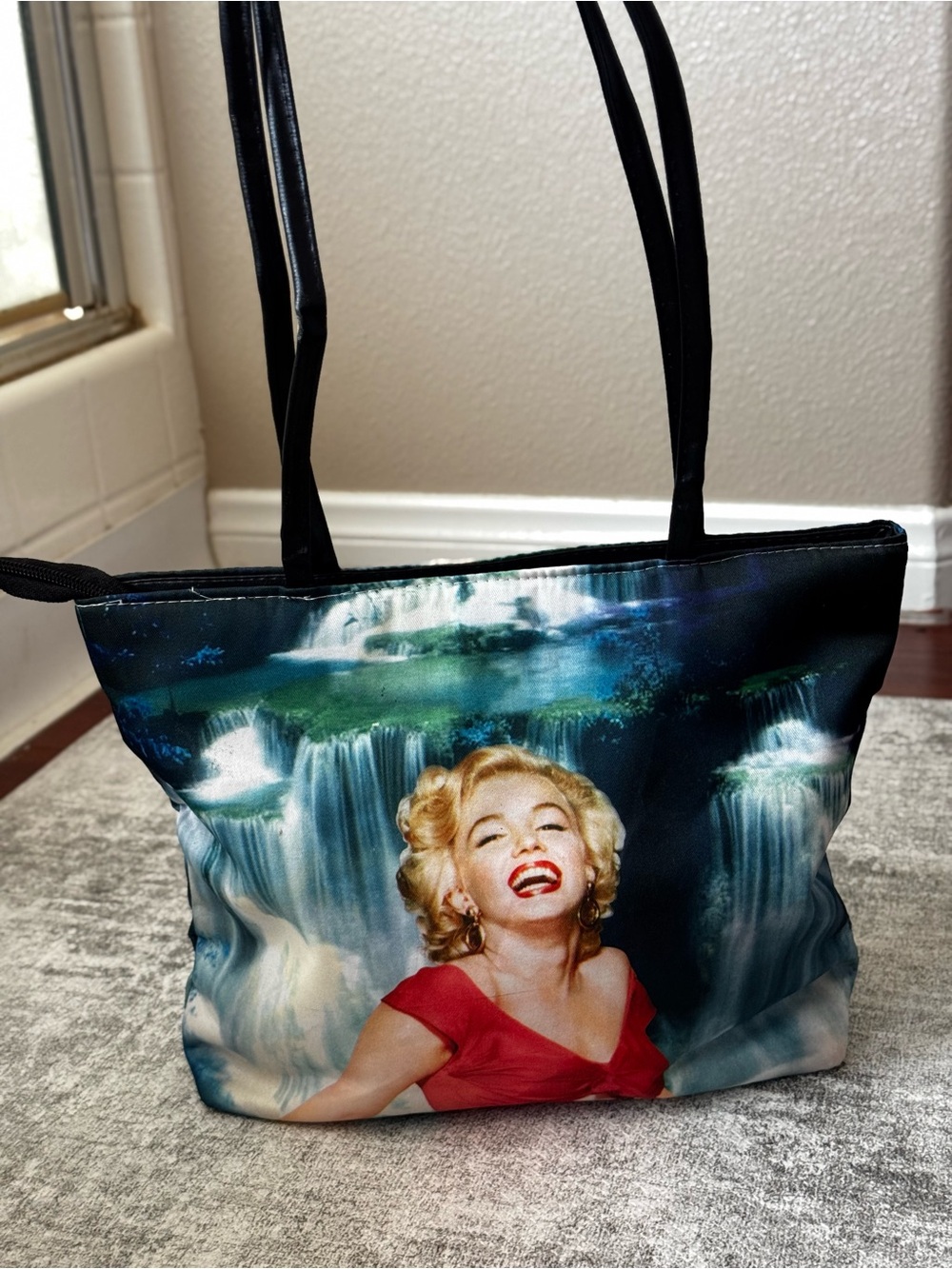 Marilyn Monroe Black Tote with Waterfall Print and Red Accent